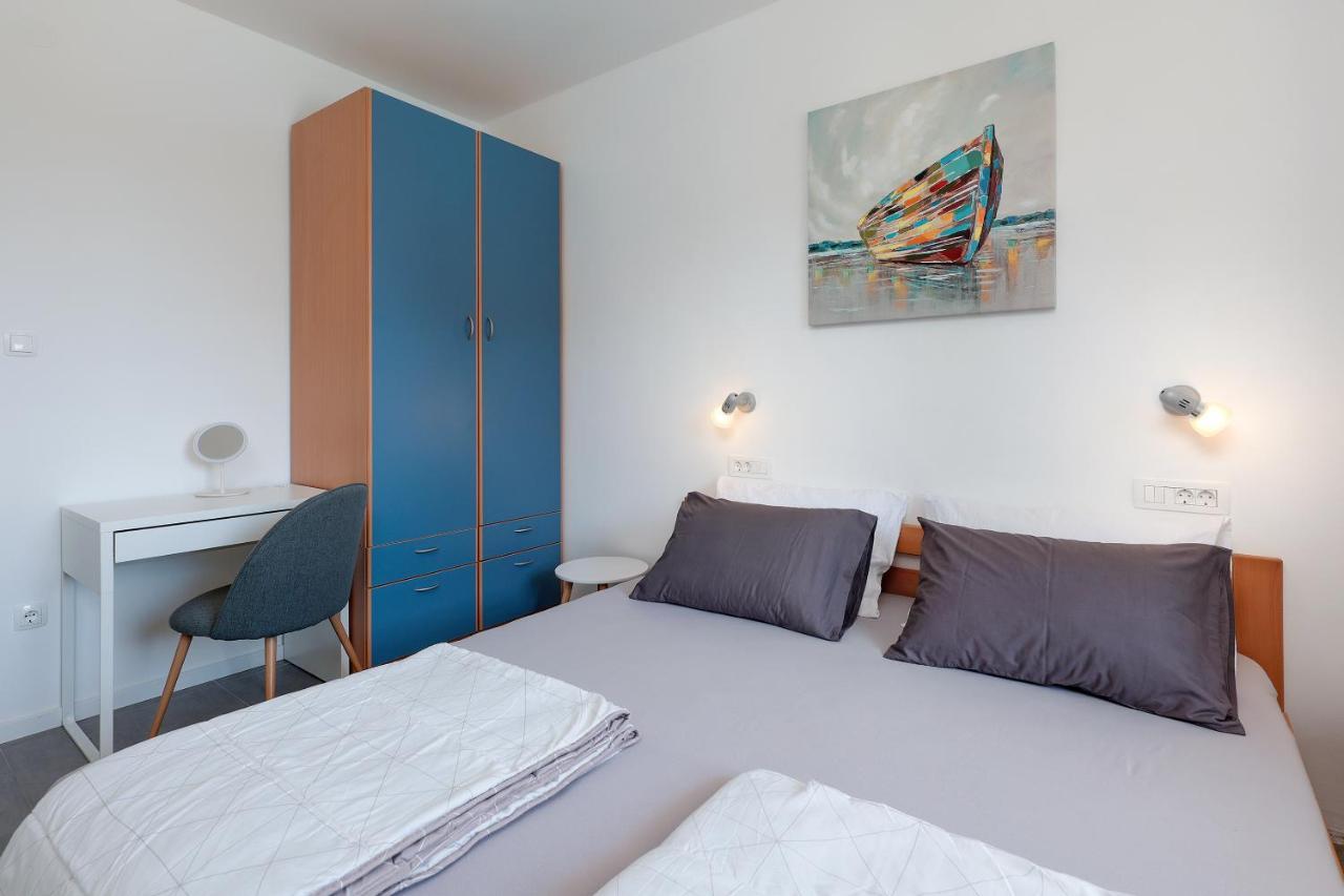 Blue Sunrise Apartment Vrsi Eksteriør billede