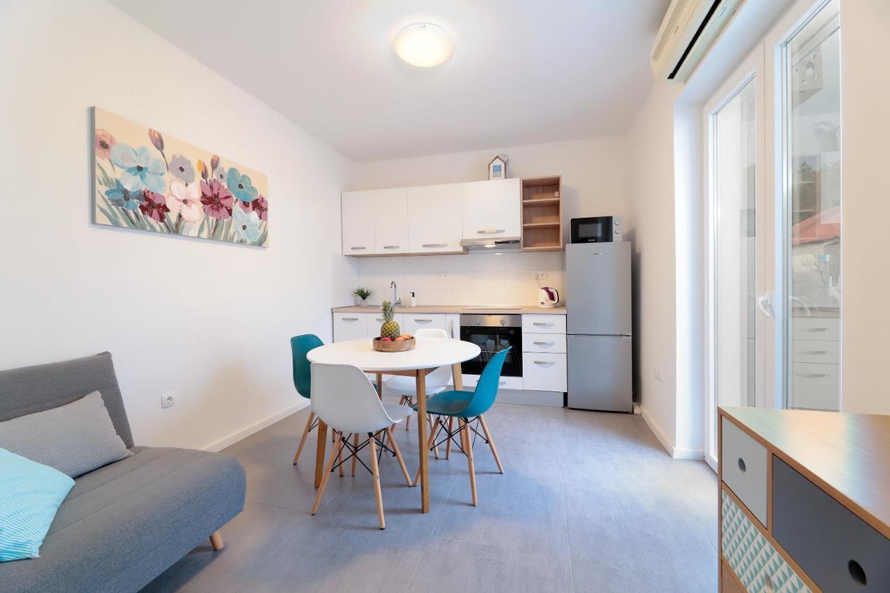 Blue Sunrise Apartment Vrsi Eksteriør billede